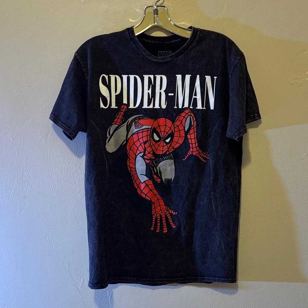 Marvel Spider-Man Graphic Tee - Black and Red